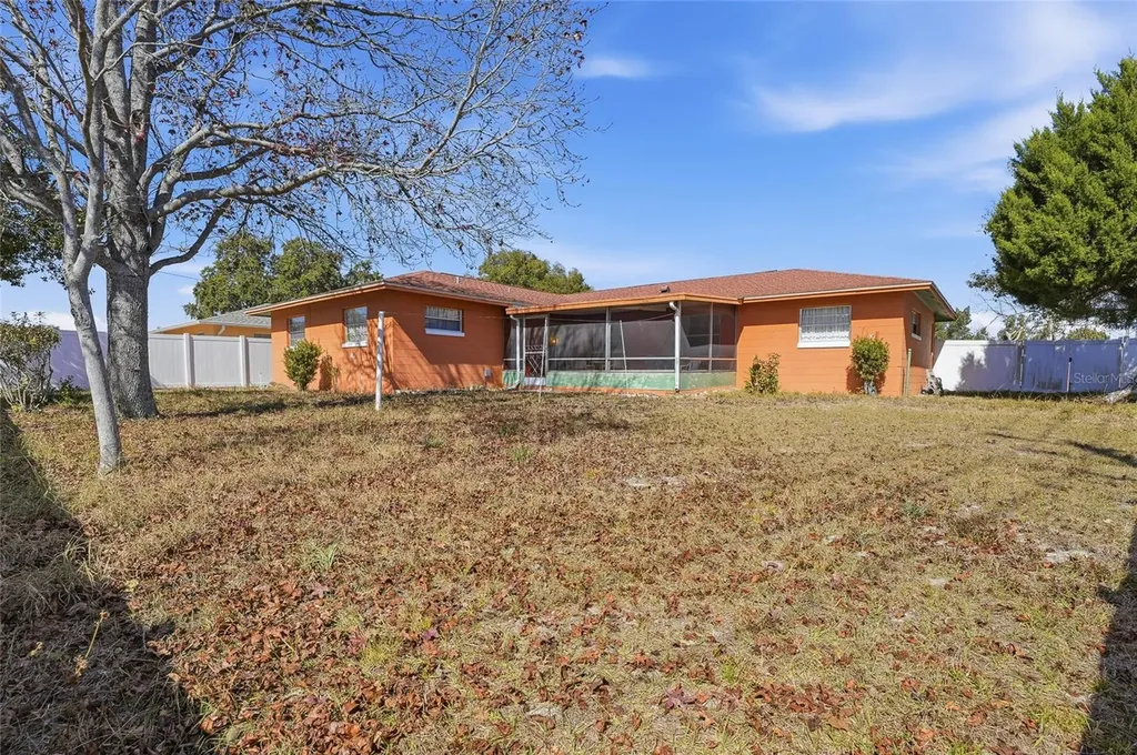 7002 Crestlake Drive Orlando FL 32819