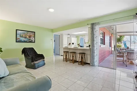7002 Crestlake Drive Orlando FL 32819