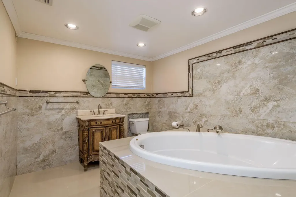 3339 Honeymoon Lane Holiday FL 34691