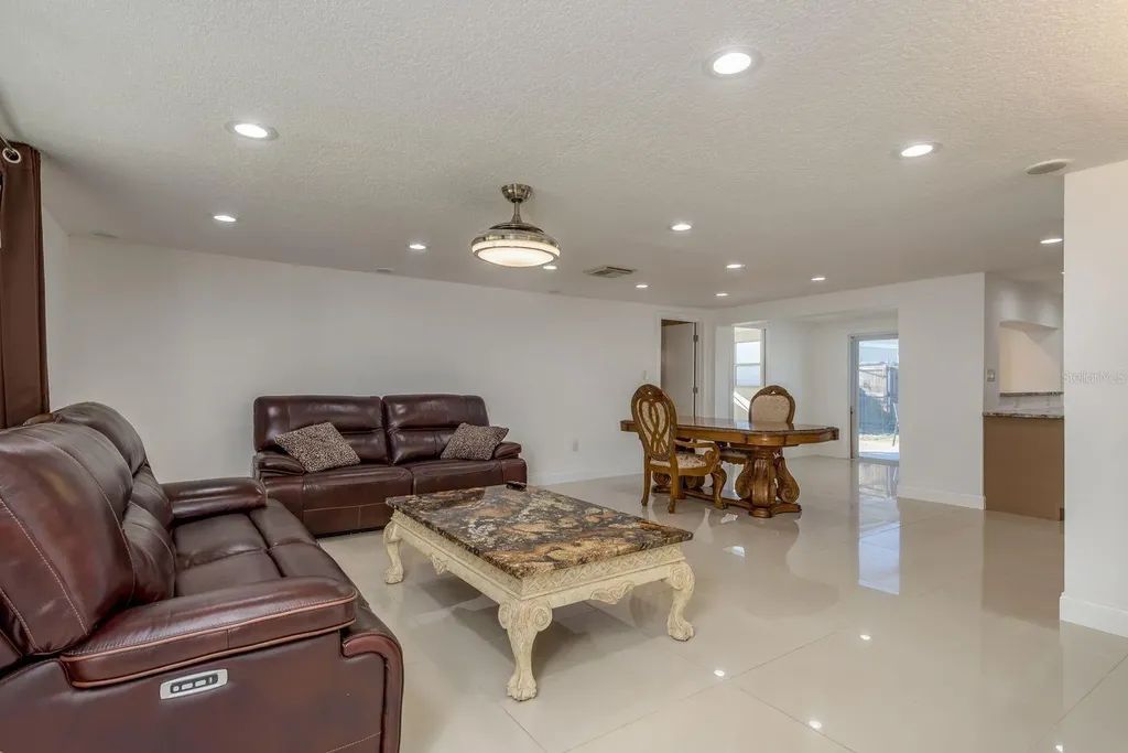 3339 Honeymoon Lane Holiday FL 34691