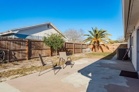 3339 Honeymoon Lane Holiday FL 34691