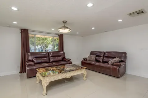 3339 Honeymoon Lane Holiday FL 34691