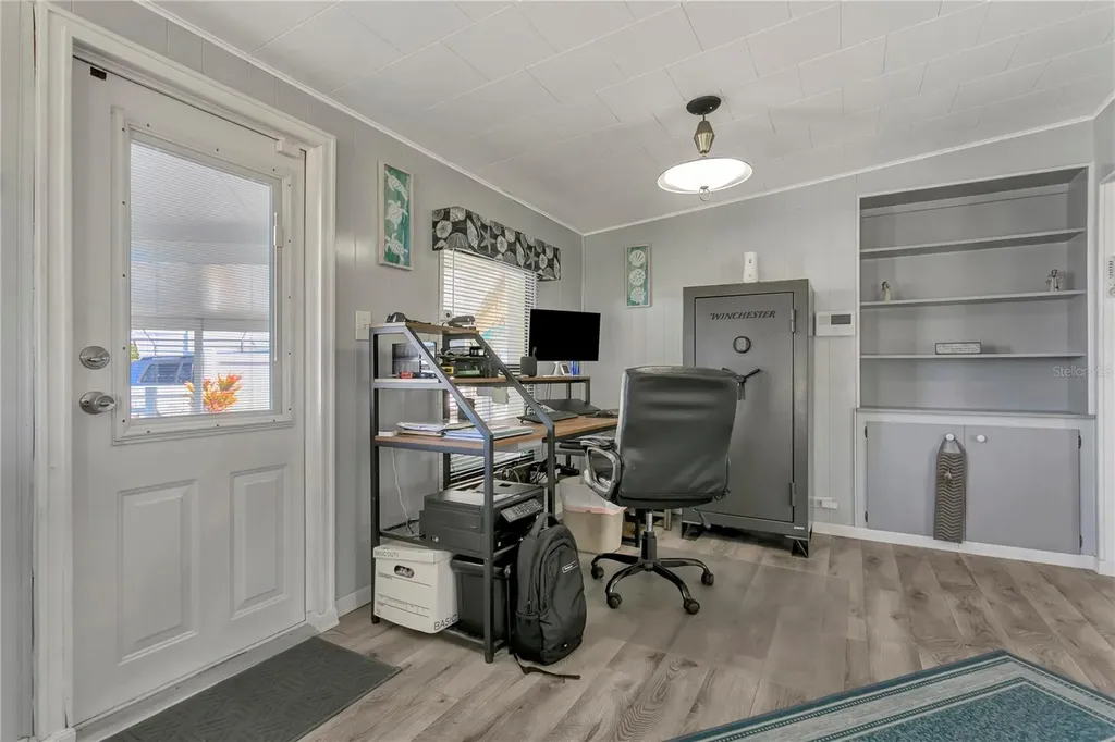 5127 8th Street W Bradenton FL 34207