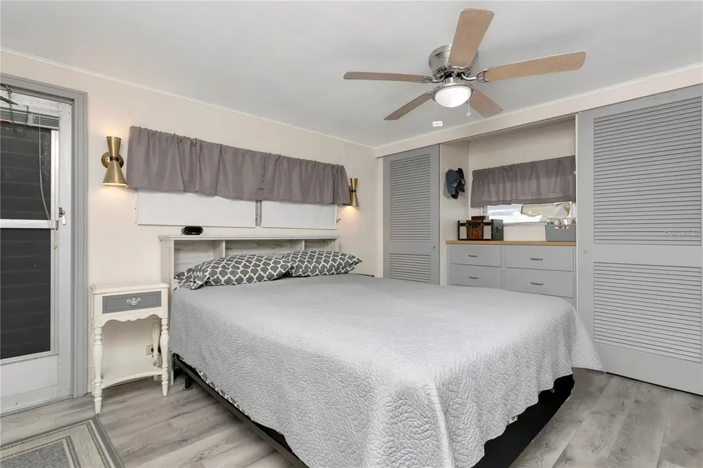 5127 8th Street W Bradenton FL 34207