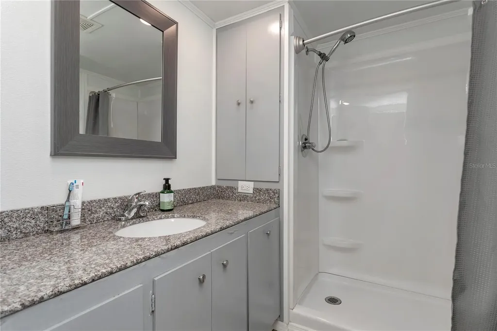 5127 8th Street W Bradenton FL 34207