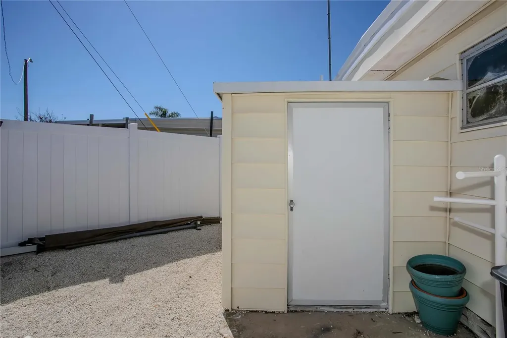 5127 8th Street W Bradenton FL 34207