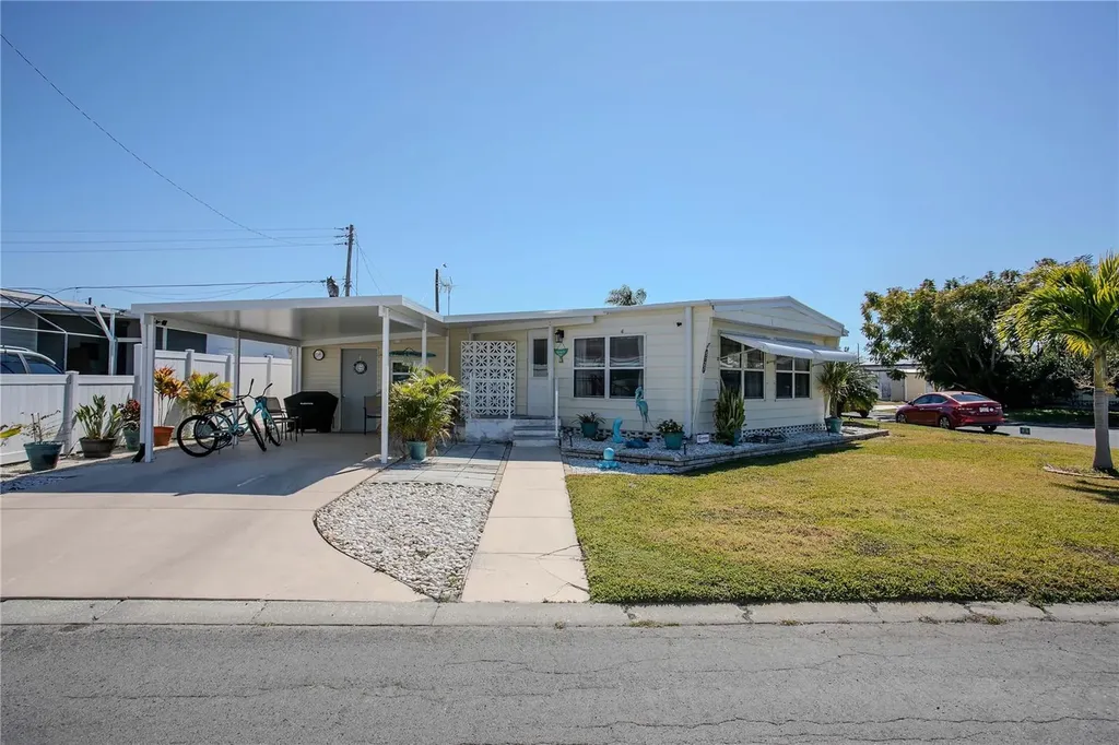 5127 8th Street W Bradenton FL 34207