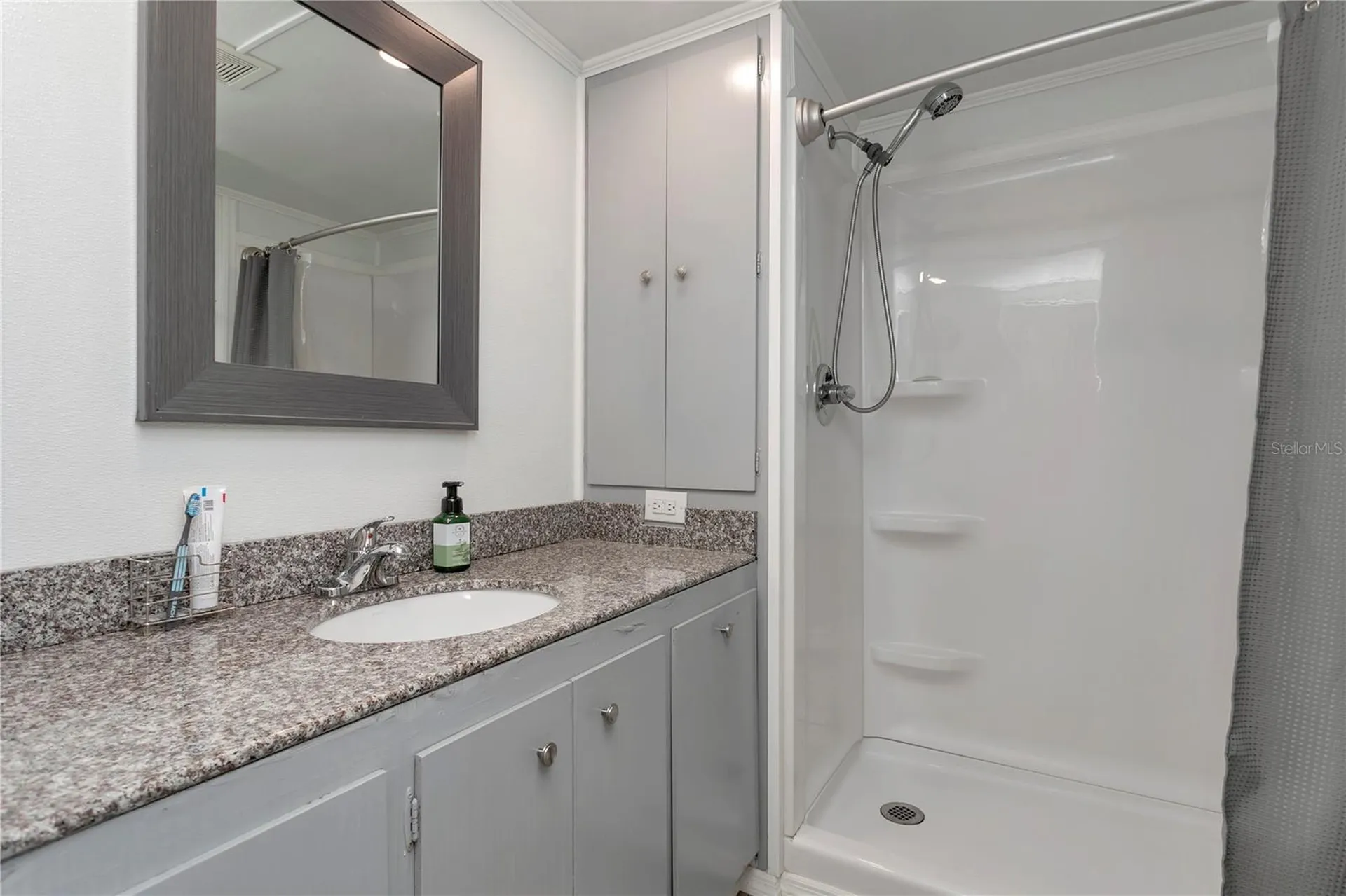 5127 8th Street W Bradenton FL 34207