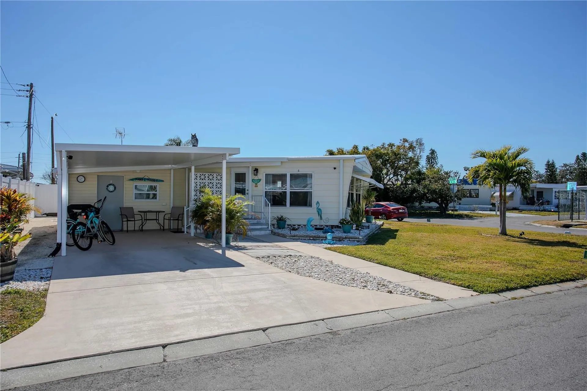 5127 8th Street W Bradenton FL 34207