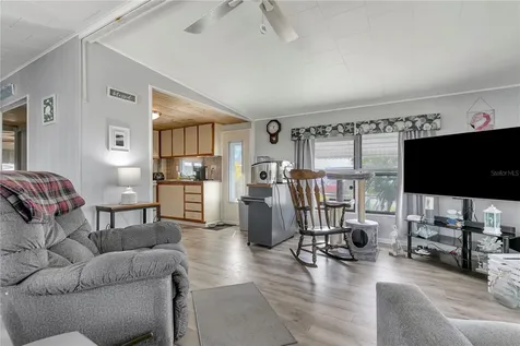 5127 8th Street W Bradenton FL 34207