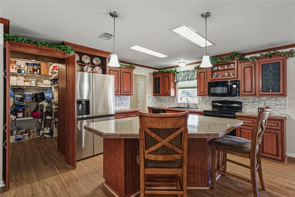 37519 Corey Lewis Avenue Zephyrhills FL 33541