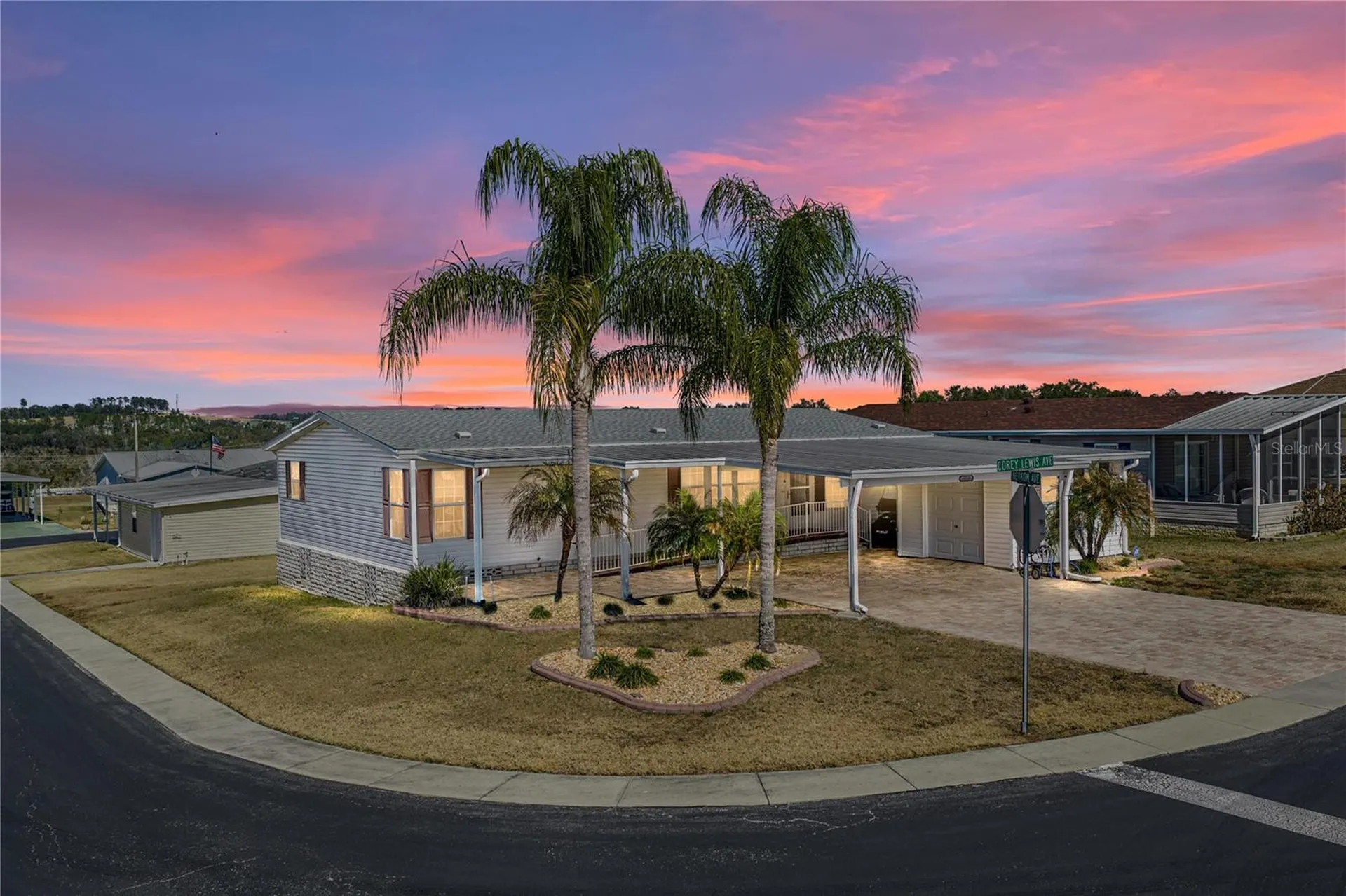 37519 Corey Lewis Avenue Zephyrhills FL 33541