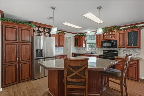 37519 Corey Lewis Avenue Zephyrhills FL 33541