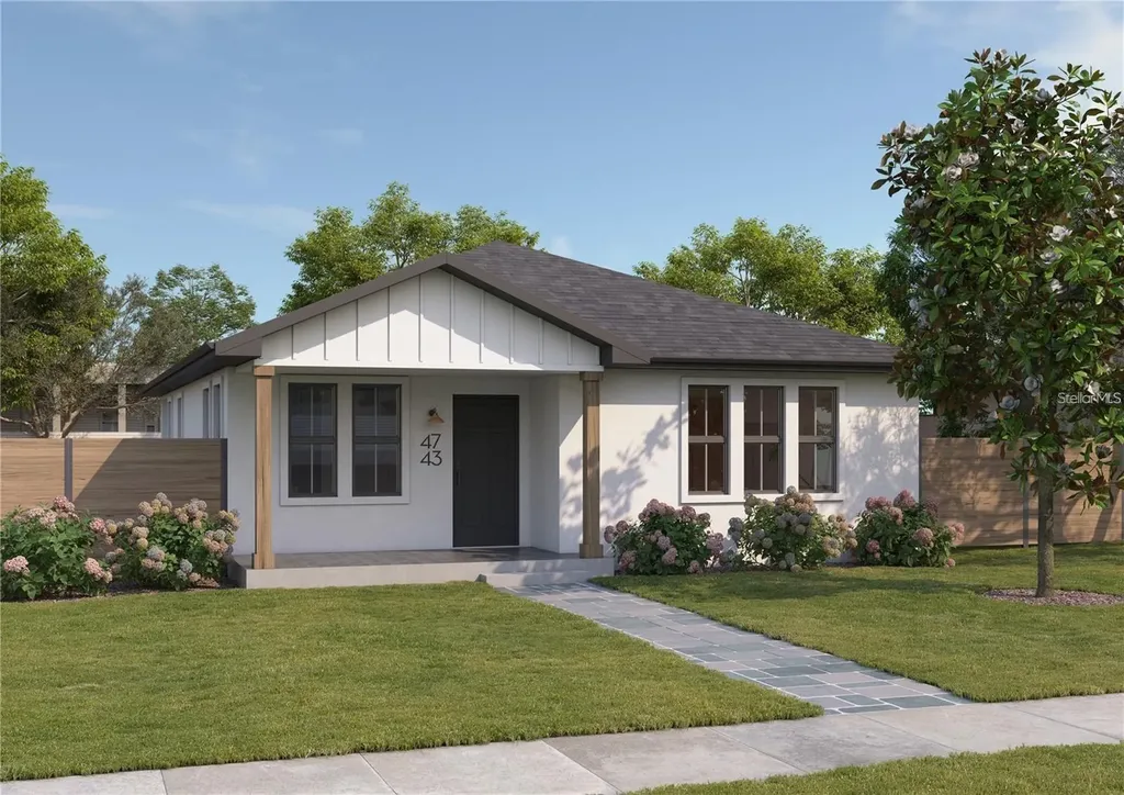4743 10th Avenue S St Petersburg FL 33711