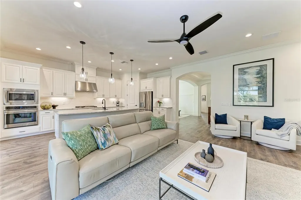 4921 Napoli Run Lakewood Ranch FL 34211