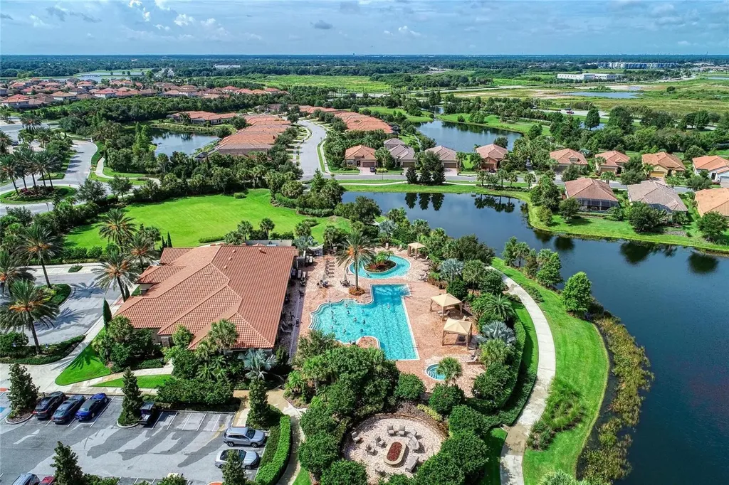 4921 Napoli Run Lakewood Ranch FL 34211