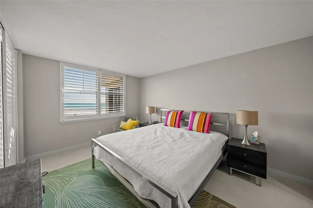 5750 Midnight Pass Road Sarasota FL 34242