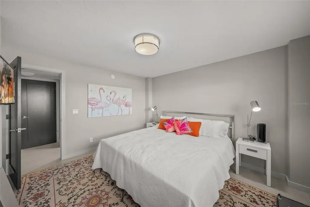 5750 Midnight Pass Road Sarasota FL 34242