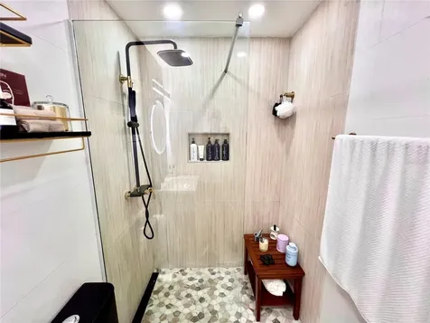 B8 Calle 8 Lago Urb Altamira Fajardo PR 00738