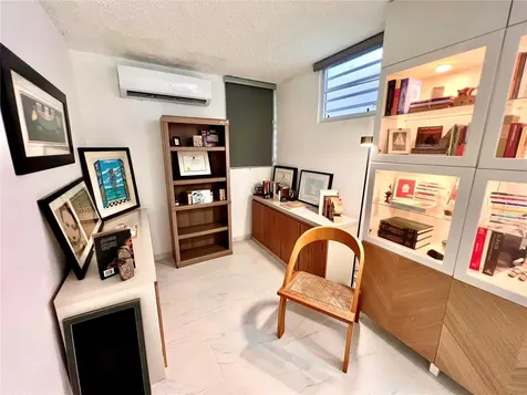 B8 Calle 8 Lago Urb Altamira Fajardo PR 00738
