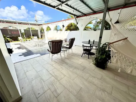 B8 Calle 8 Lago Urb Altamira Fajardo PR 00738