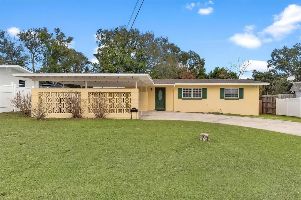6842 Fern Circle Leesburg FL 34748