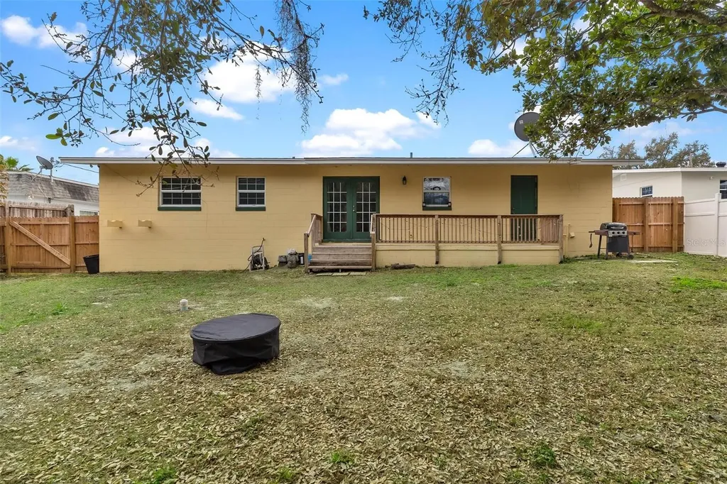 6842 Fern Circle Leesburg FL 34748