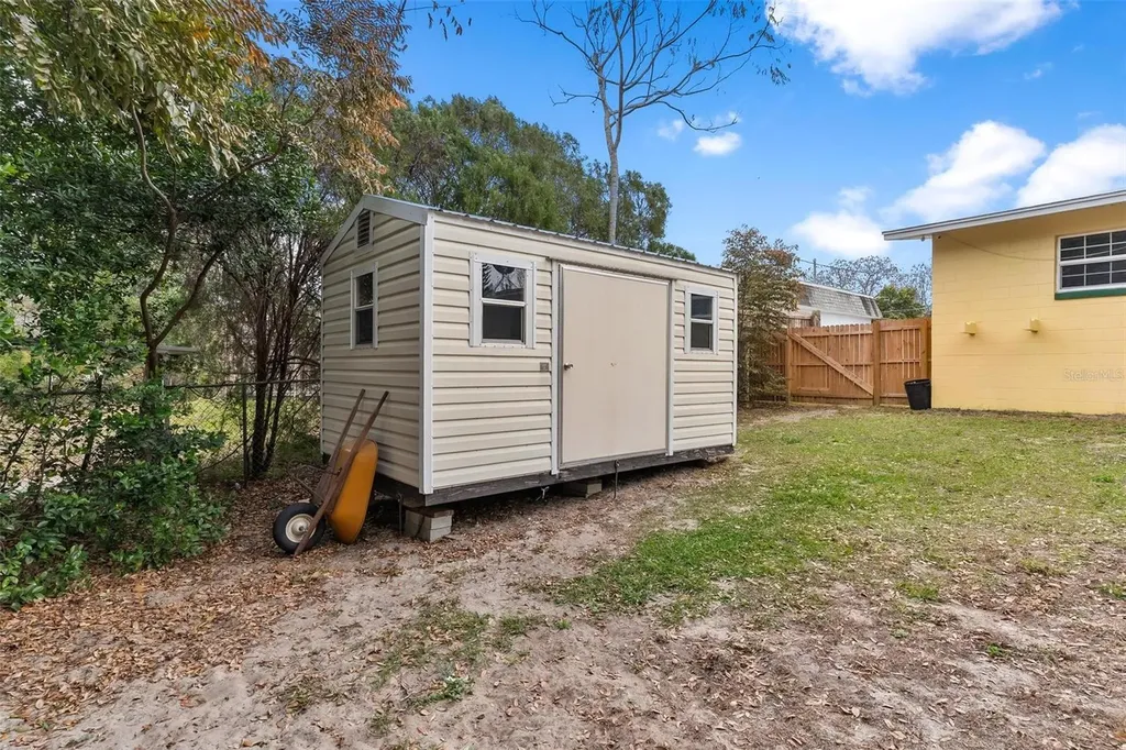 6842 Fern Circle Leesburg FL 34748