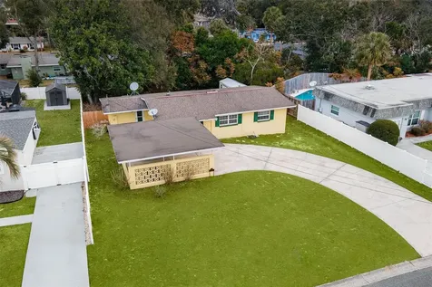 6842 Fern Circle Leesburg FL 34748