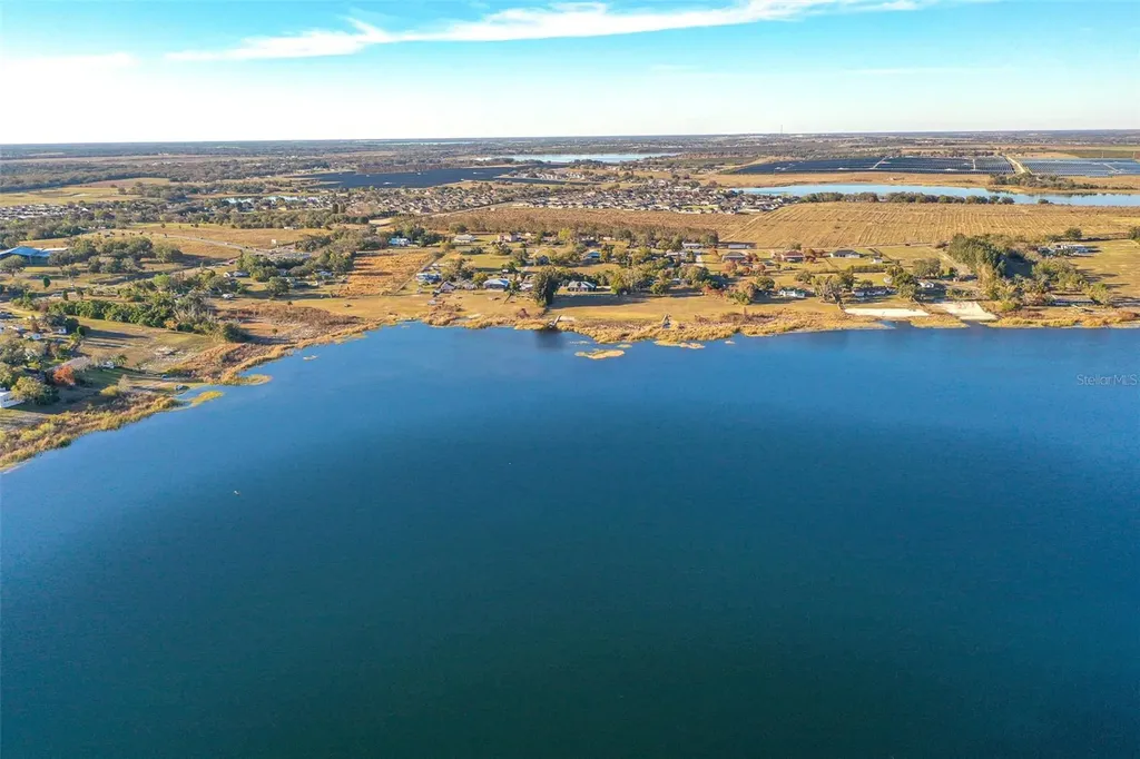 130 Ribbon Parkway Lake Wales FL 33898