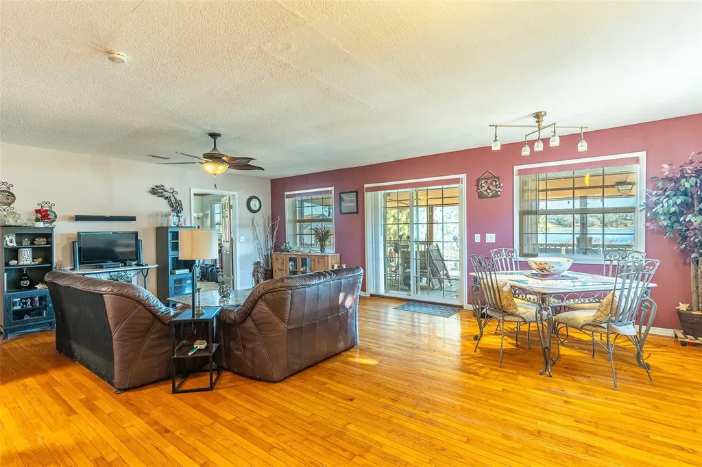 130 Ribbon Parkway Lake Wales FL 33898