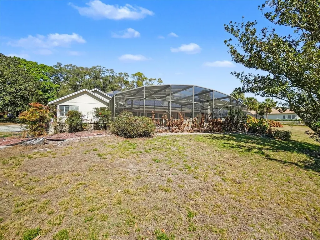 8634 Whispering Willow Court Orlando FL 32835