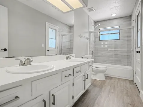 8634 Whispering Willow Court Orlando FL 32835