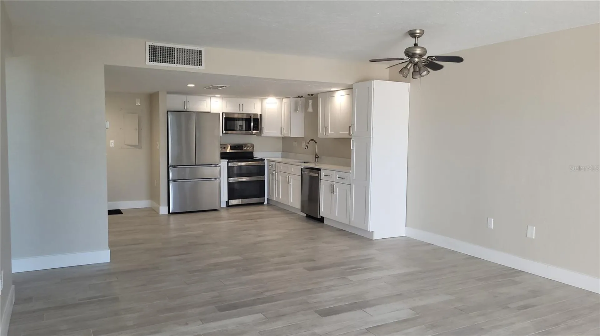 500 Treasure Island Causeway Treasure Island FL 33706