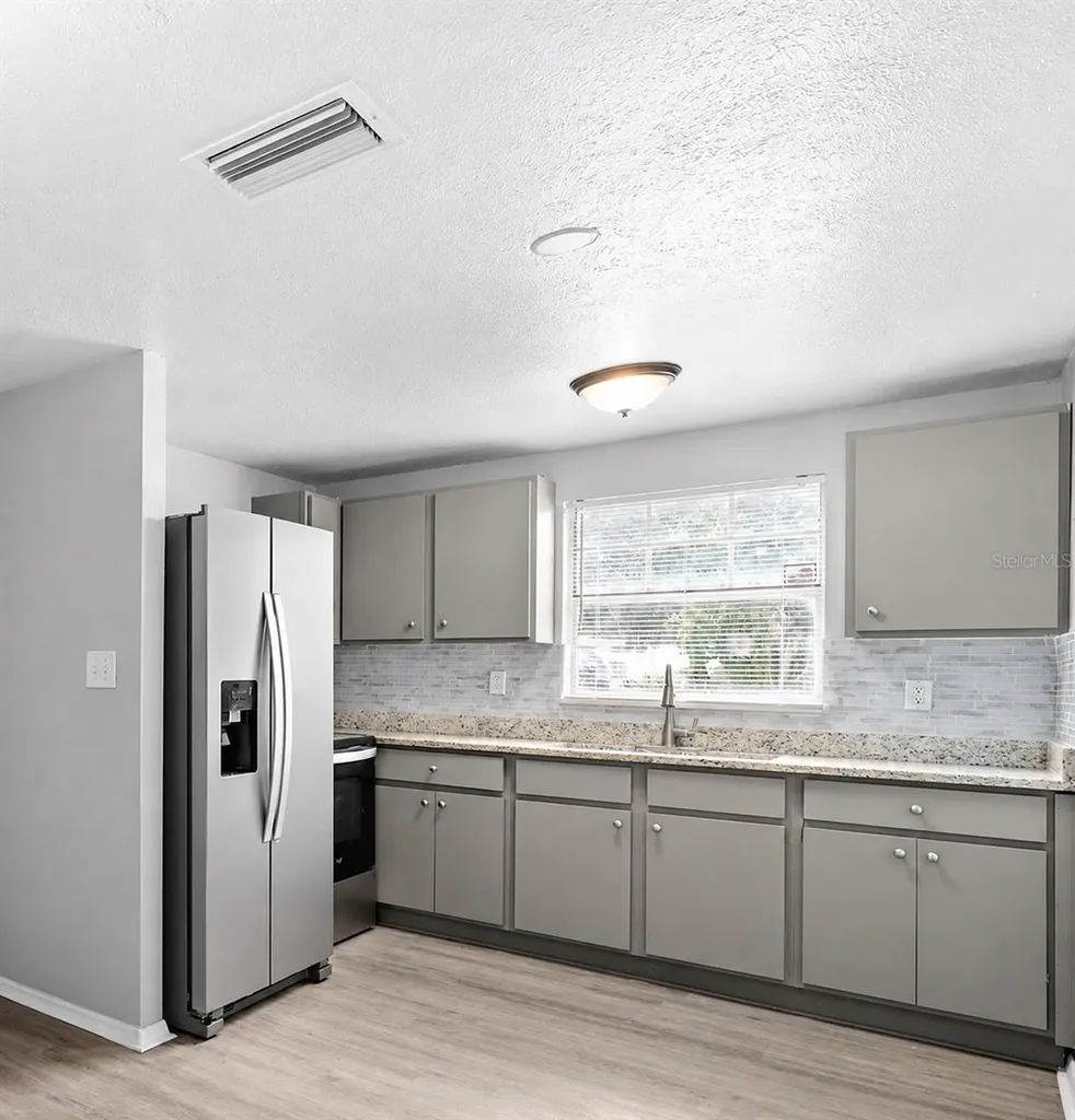 4220 E Powhatan Avenue Tampa FL 33610