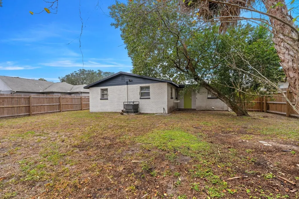 4220 E Powhatan Avenue Tampa FL 33610