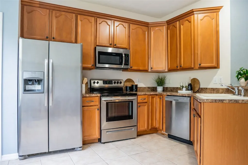 2210 Park Crescent Drive Land O Lakes FL 34639