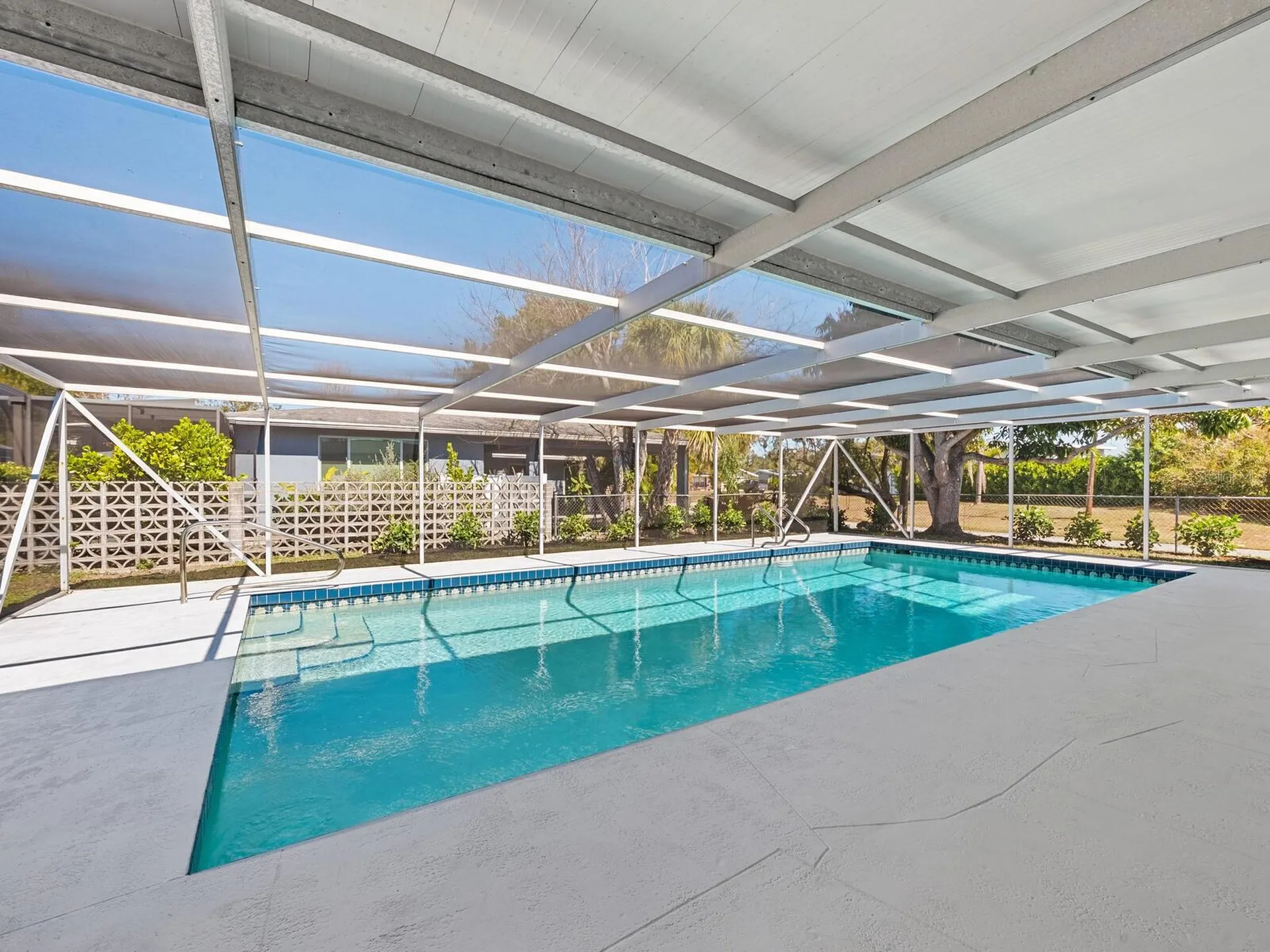 2551 Hibiscus Street Sarasota FL 34239