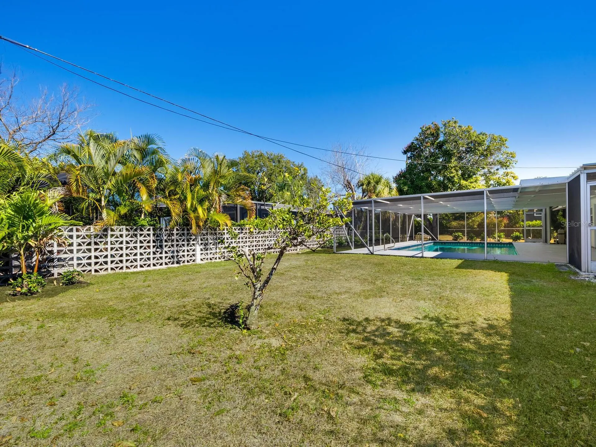 2551 Hibiscus Street Sarasota FL 34239