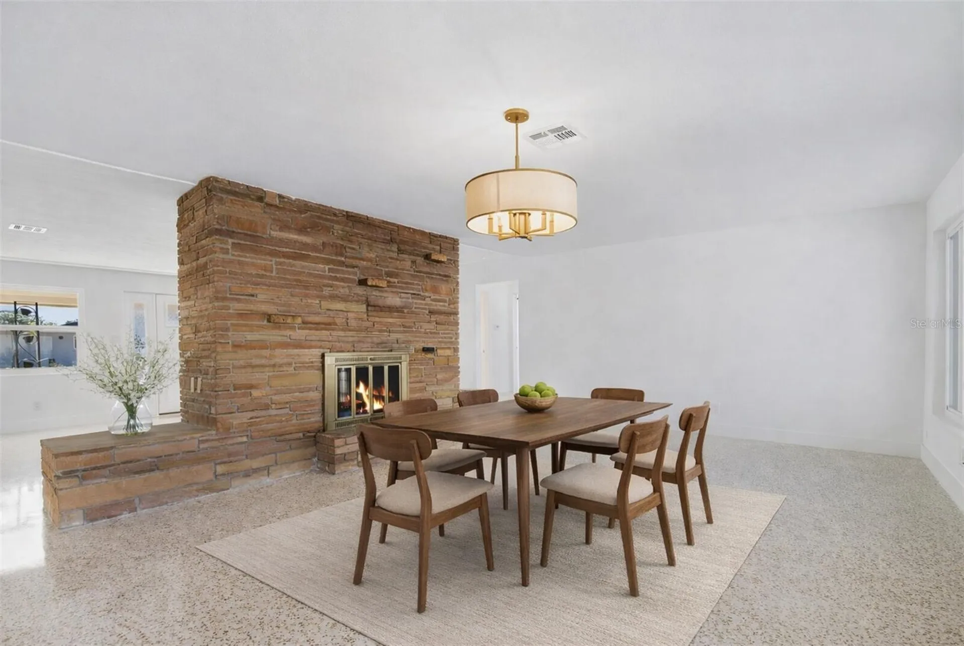 2551 Hibiscus Street Sarasota FL 34239