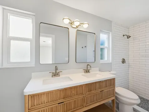 2551 Hibiscus Street Sarasota FL 34239