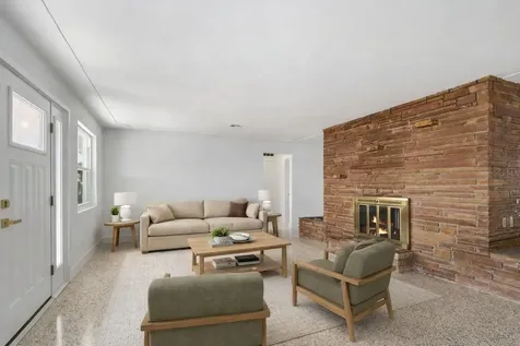 2551 Hibiscus Street Sarasota FL 34239