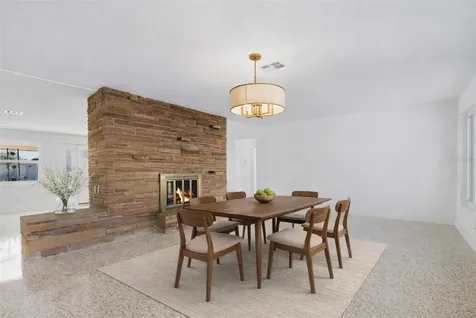 2551 Hibiscus Street Sarasota FL 34239