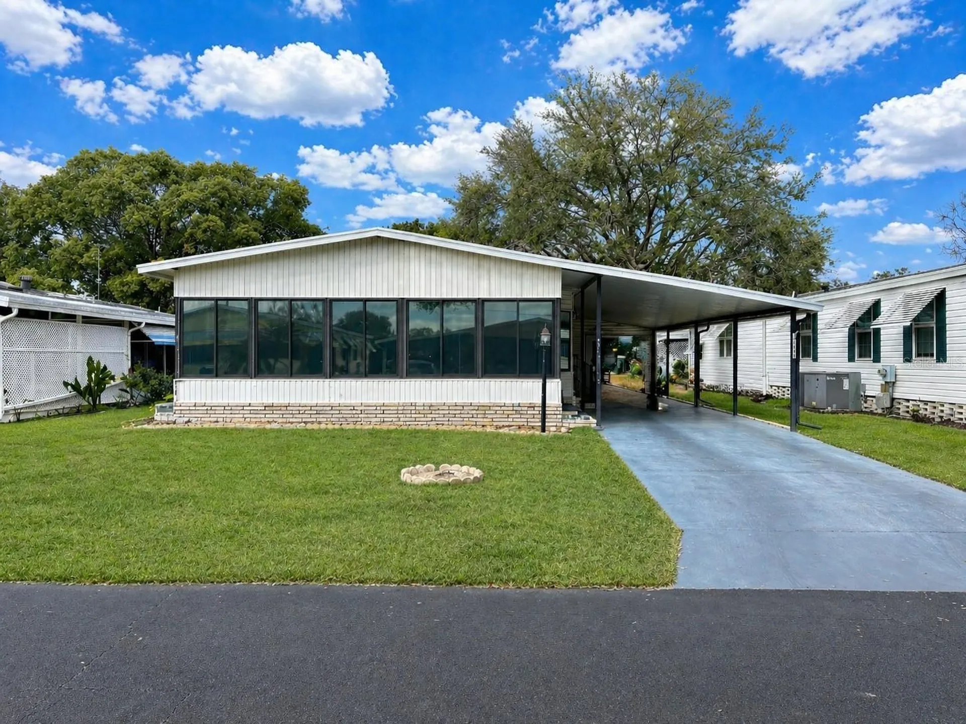 6081 Southern Oaks Drive SE Winter Haven FL 33884