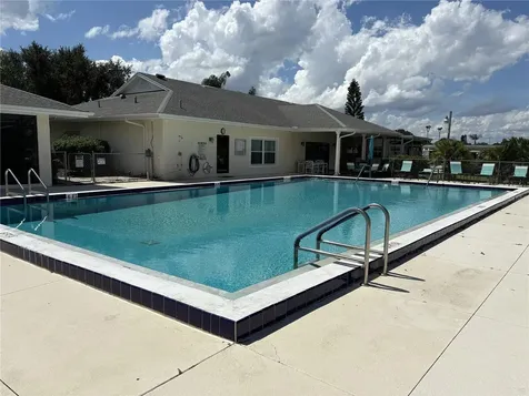 6081 Southern Oaks Drive SE Winter Haven FL 33884