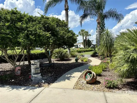 6081 Southern Oaks Drive SE Winter Haven FL 33884