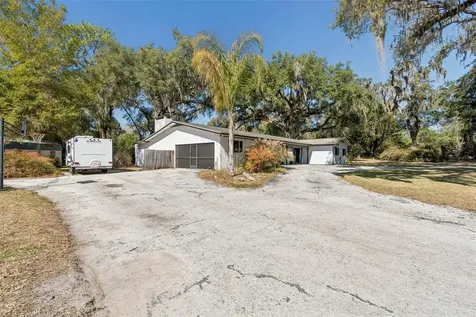 13550 11th Street Dade City FL 33525