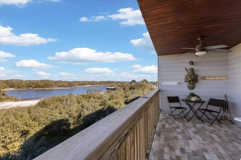 11 Old Mill Drive Cedar Key FL 32625