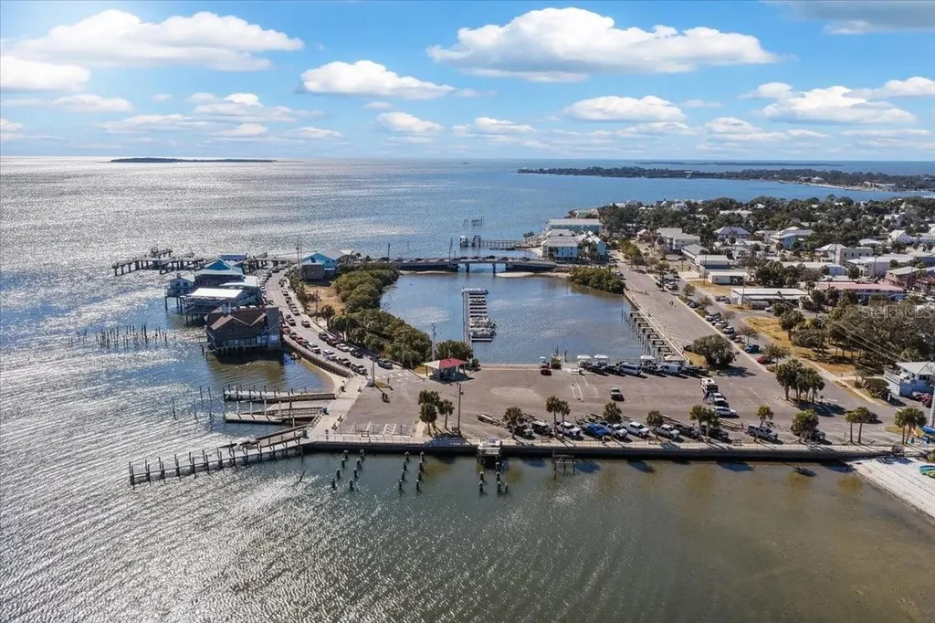 11 Old Mill Drive Cedar Key FL 32625