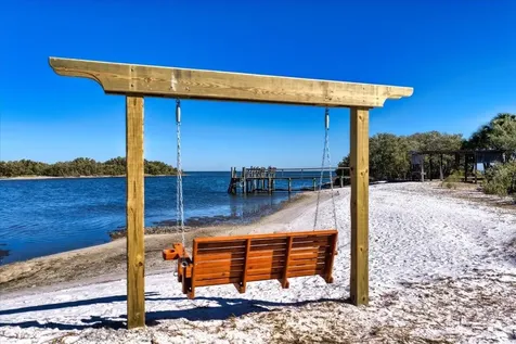 11 Old Mill Drive Cedar Key FL 32625